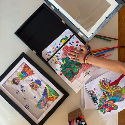 Cadre pratique pour conserver et afficher les dessins d’un enfant